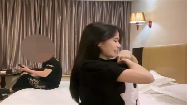 推车探花哥调教粉嫩学生妹 含苞待放蜜唇吞吐娇喘 吹弹可破玉体浪荡推车实录